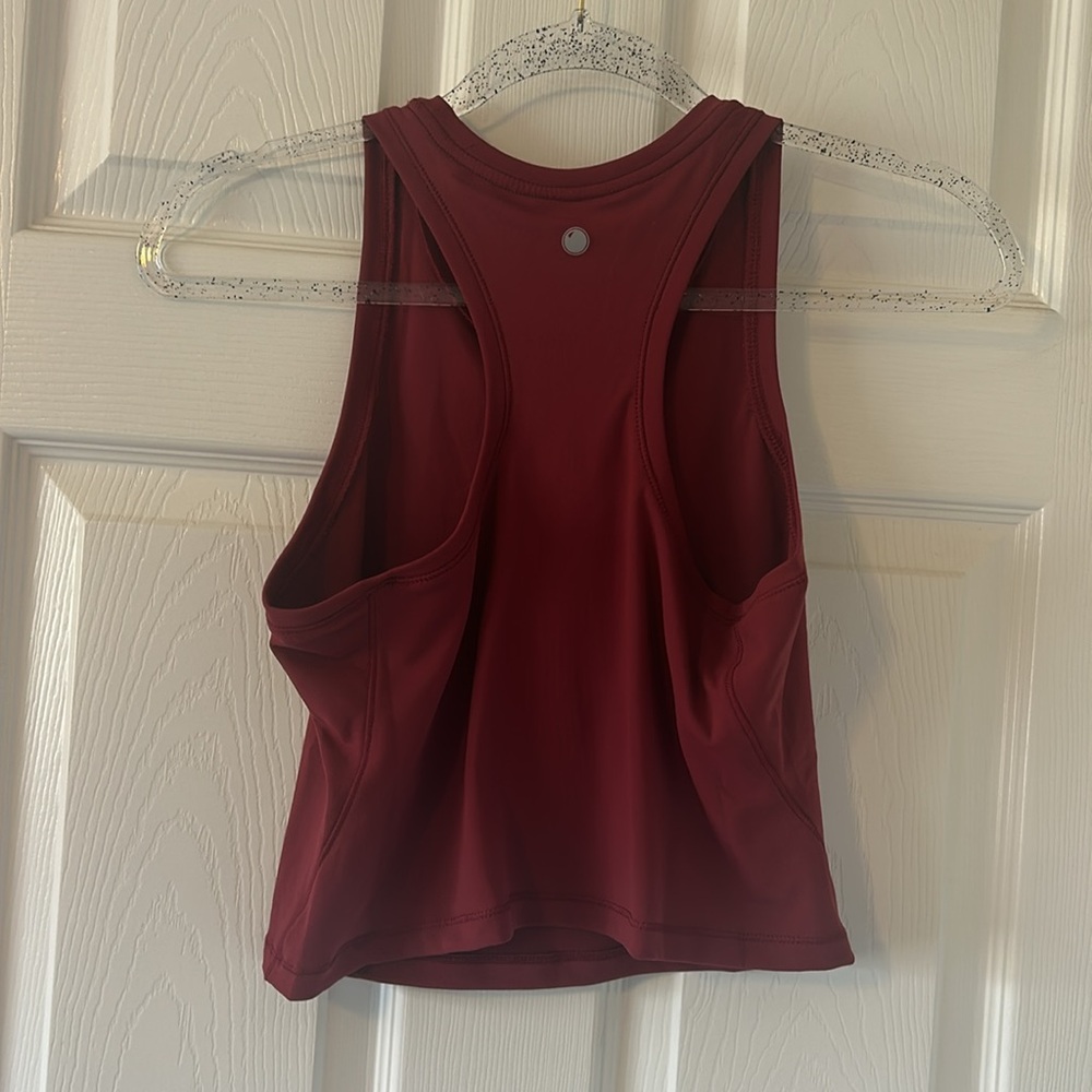 NWOT YOGALICIOUS Women’s Red Fitted Racerback Crop Athletic Yoga Tank Size Small - Picture 4 of 6